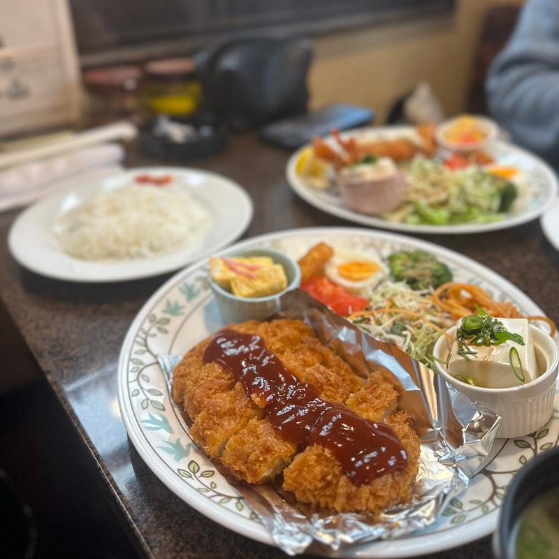トンカツランチ(喫茶小山)