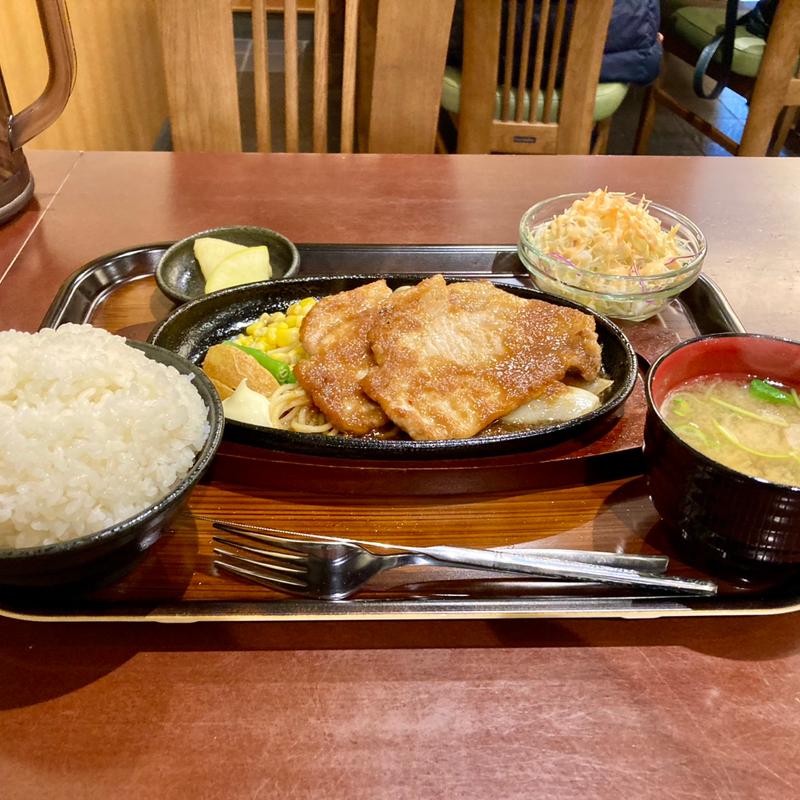 鉄板ポークジンジャ定食(こみや食堂)