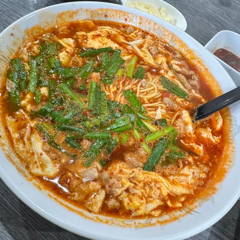 トマト辛麺(辛麺屋桝元)