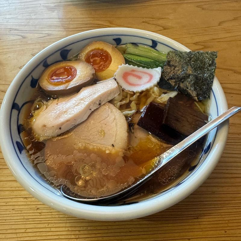 しょうゆらーめん(ねいろ屋　愛媛)