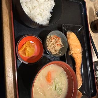 トロ鮭定食(味里 別館)