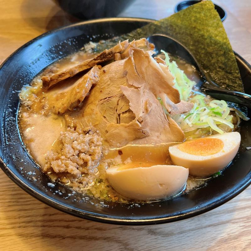 おなじみラーメン 全部のせ(五郎家 )