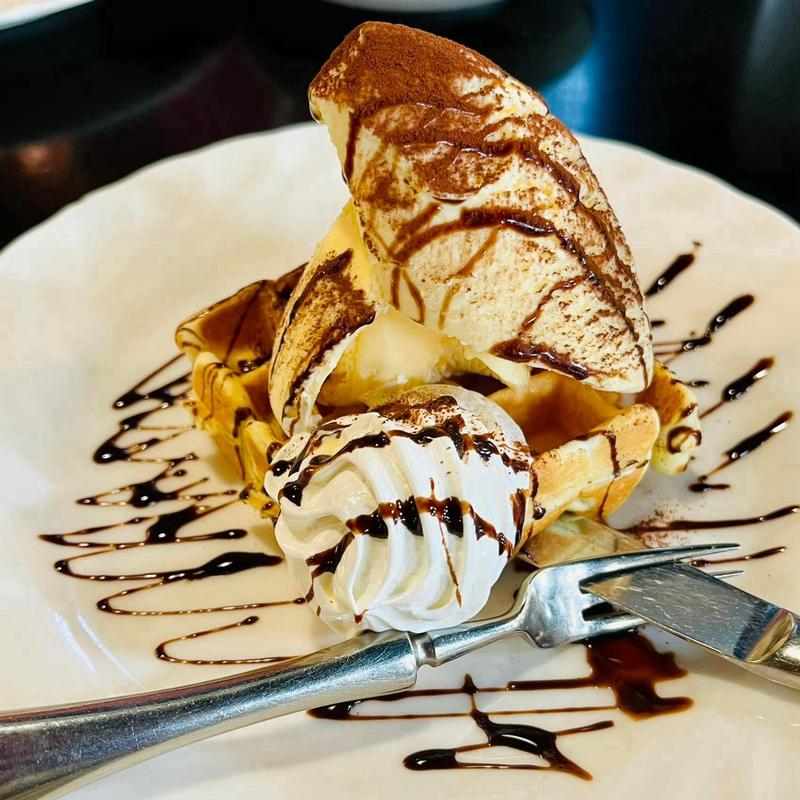 チョコワッフル(珈琲屋 らんぷ （コーヒーヤ ランプ）)