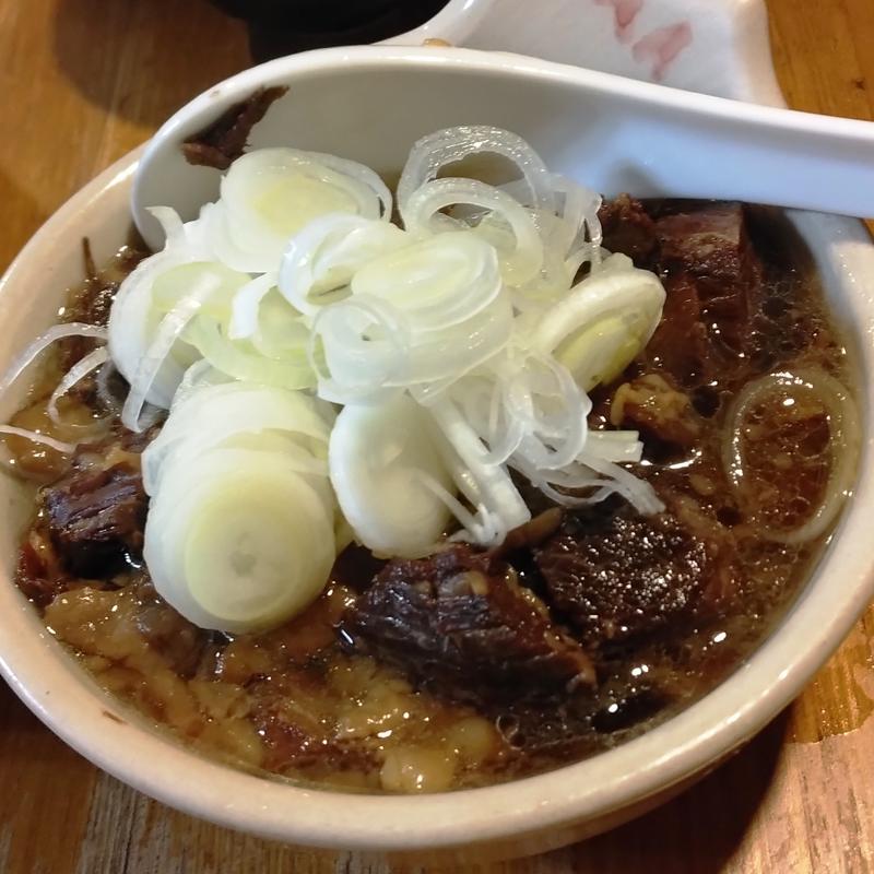 牛スジ煮込み(もつ焼き まめ幸)