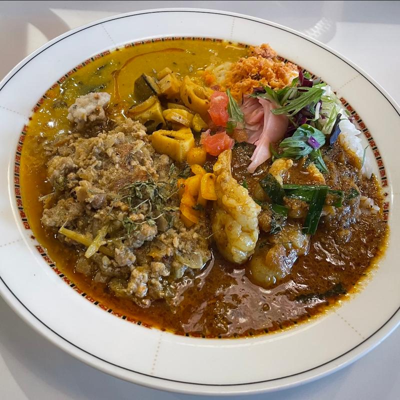 (カリー＆ナイス カトゥール （CURRY＆NICE カトゥール）)