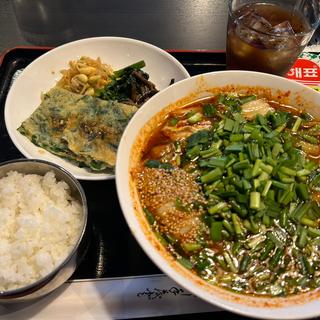 キムチ温麺定食