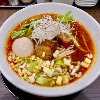 酸辣麺（さんらーめん）+味付け玉子(四川式担担麺 だるま)