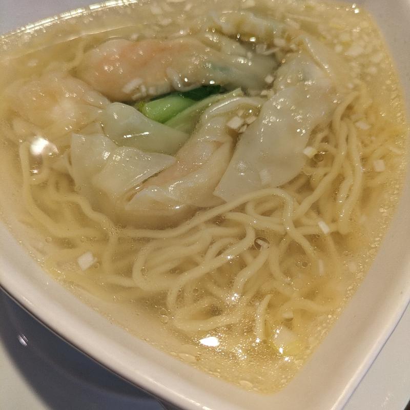 海老ワンタン麺(鳴)