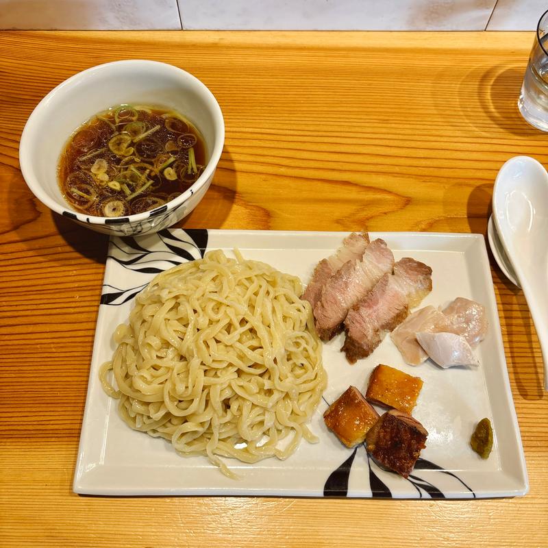 つけめん＋得肉三昧(らーめんかねかつ)