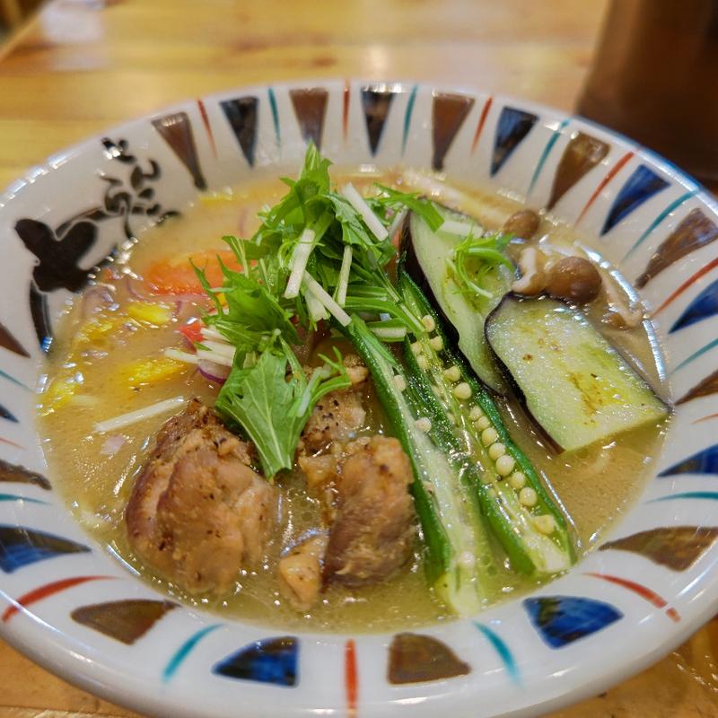 グリーンカレーラーメン(七志 港南台バーズ店)