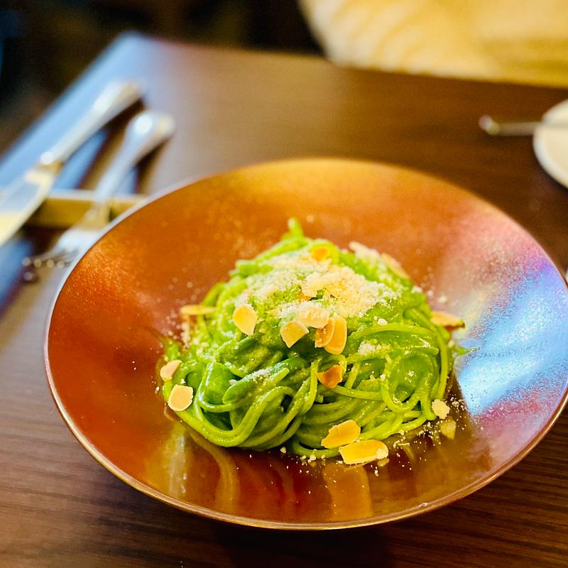 FIRENZEコース　季節野菜入りのほうれん草のジェノー(リストランテ　カルド)