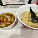 昆布水醤油ワンタンつけ麺(ラーメン星印 )