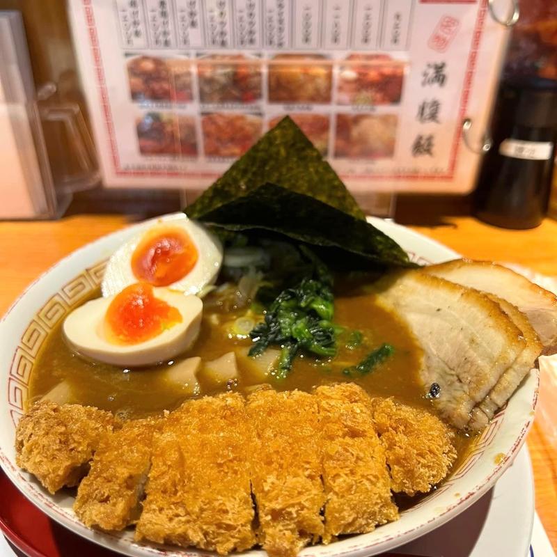 カツカレーラーメン(カミナリ飯店)
