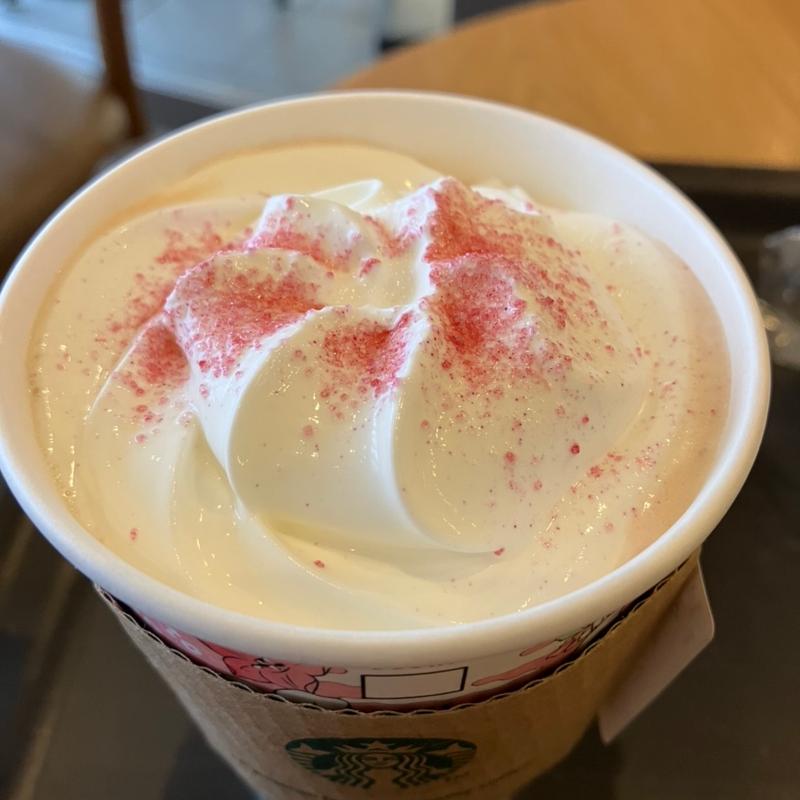 ストロベリーラベンダーティーラテ(スターバックスコーヒー 札幌南一条店)