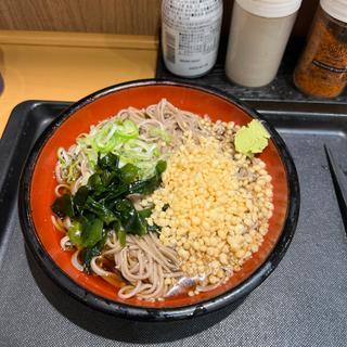 冷やしたぬきそば大盛(名代 富士そば しのばず店 )