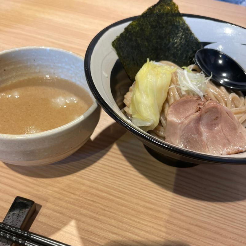 博多もつつけ麺白(つけ麺 新道（しんどう）)