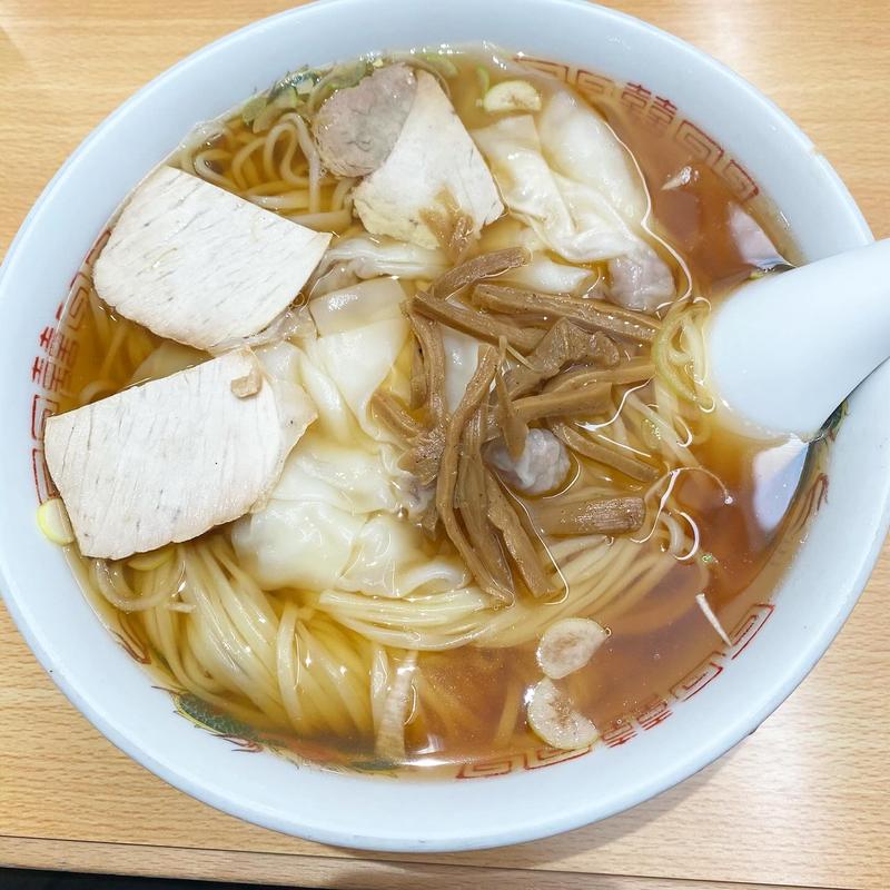 ワンタンメン(新京亭 )