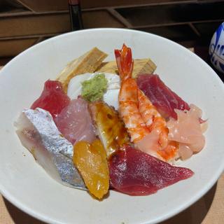 海鮮丼(小池寿司)