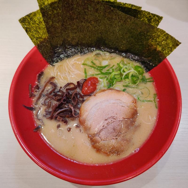 九州豚骨ラーメン(ゴル家 伊勢佐木モール店)