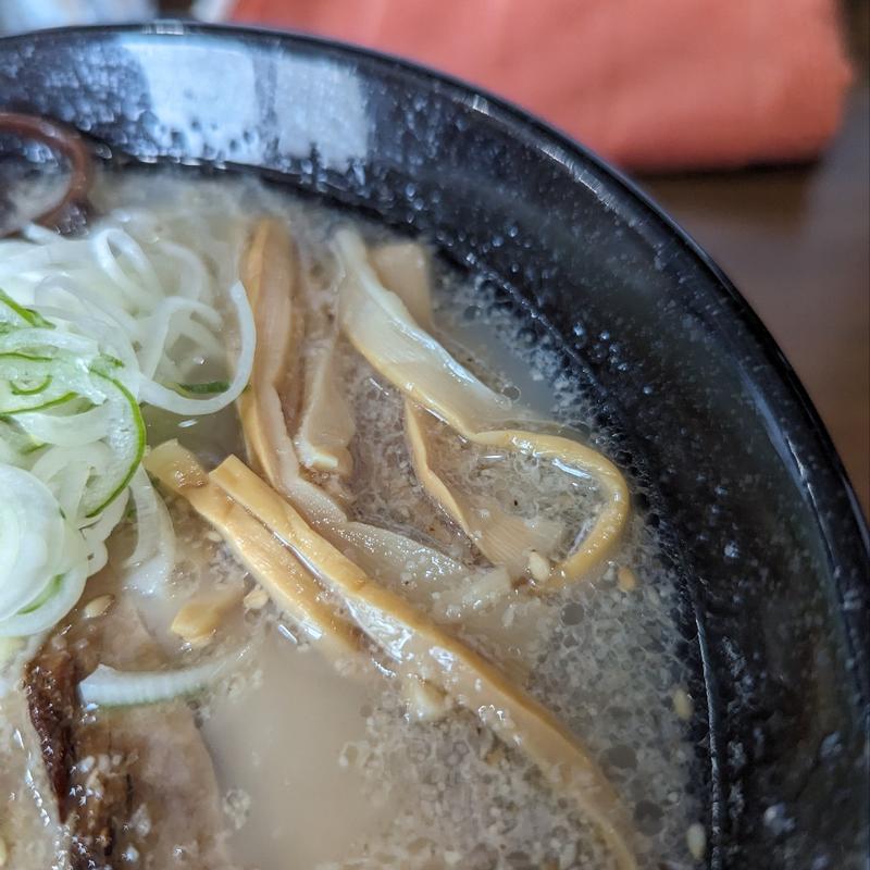 チャーシューこくしおらーめん(らーめん白南風)
