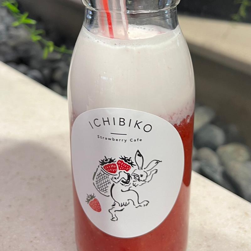 フレッシュいちごのいちびこミルク(いちびこ　仙台エスパル店)