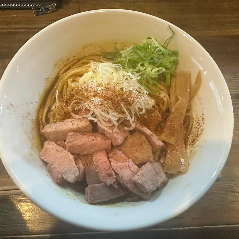 Gharのスパイスカレーまぜそば(らーめん 結 musubu)