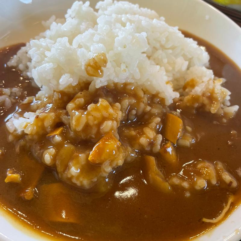 ランチはすじカレーかけ放題(カフェレスト　ぐー )