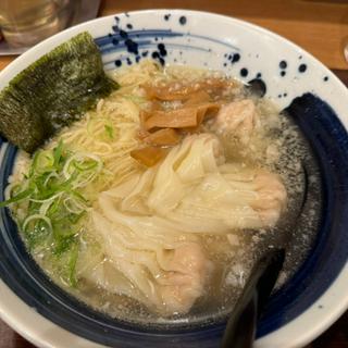 肉玉雲呑麺　塩(直久 新宿西口店 )