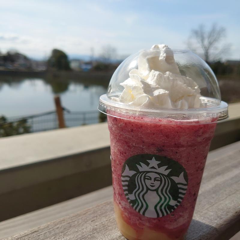 グレープ&ピーチ(スターバックスコーヒー)