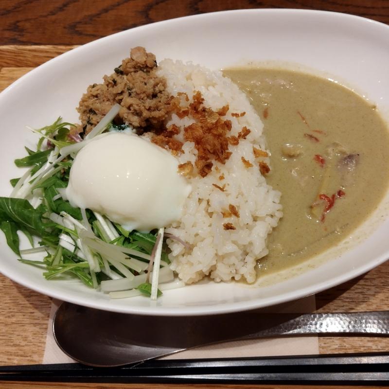 特製カレー＆ガパオライス(コムフォー日本橋髙島屋S.C.店)