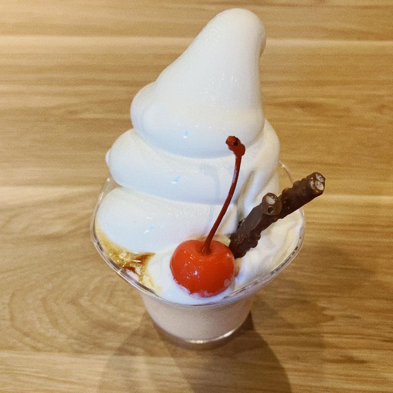 チーズプリンパフェ(チーズスイーツ工房 WITH CHEESE つくば店)