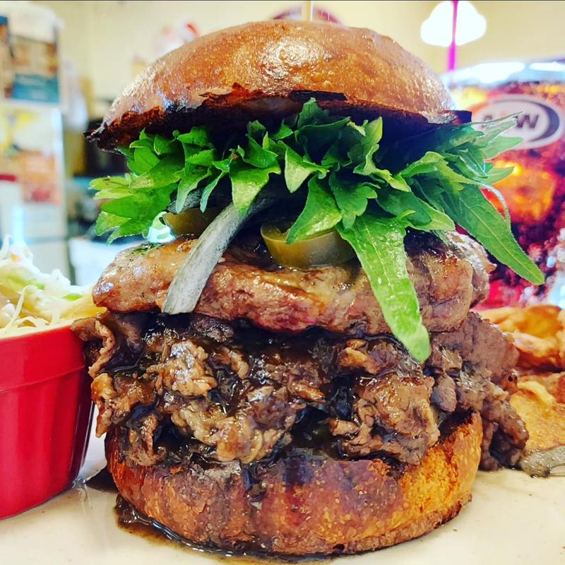 VIVA! JAPAN!(肉の相乗効果バーガー)(BACK HOME meal & bake （バックホーム）)