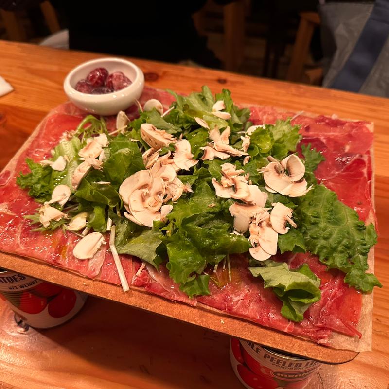 生ハム(ワインの酒場。ディプント新宿三丁目店)