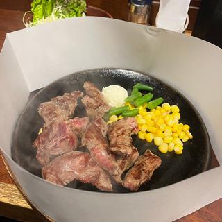 肉の日ミックスロックステーキ200g(鉄板王国 西新宿店)