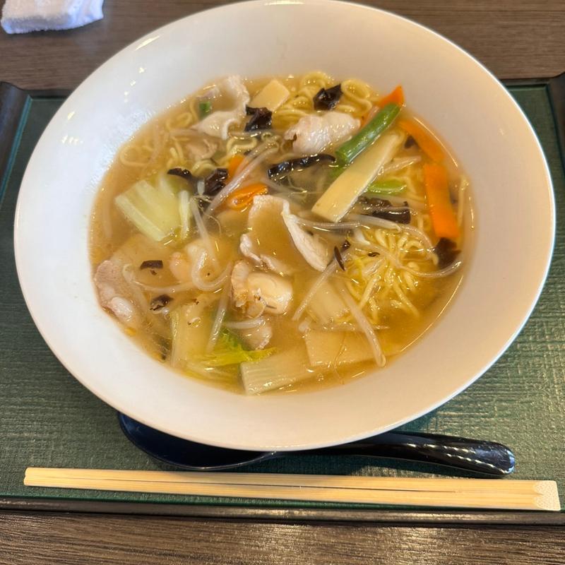 五目餡掛け塩ラーメン(きはちらくはち 本店 )