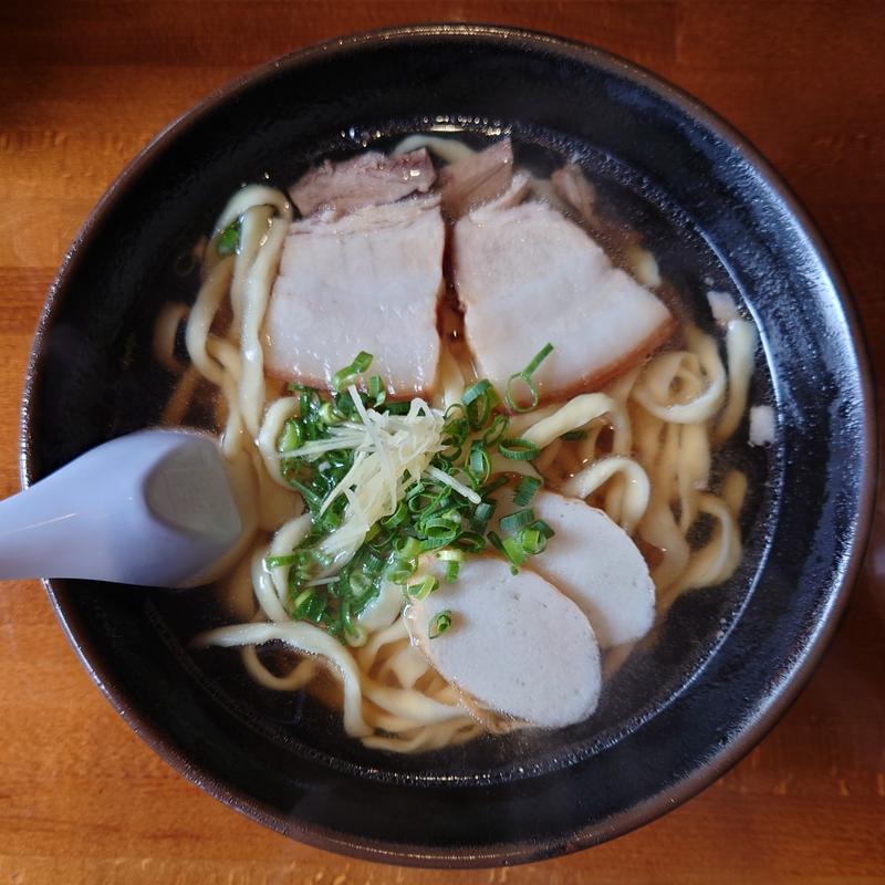 沖縄そば(響が丘ちゃんぷるー )