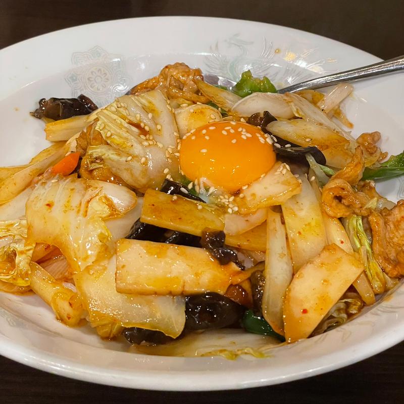 豚キムチ丼(パンダ美食)