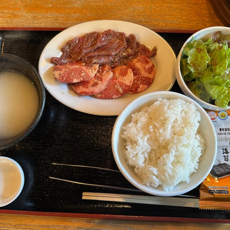 牛タン切り落とし定食(永秀 渋谷神泉本店)