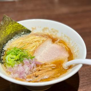 濃い煮干しらぁ麺(カタカナトメジ)