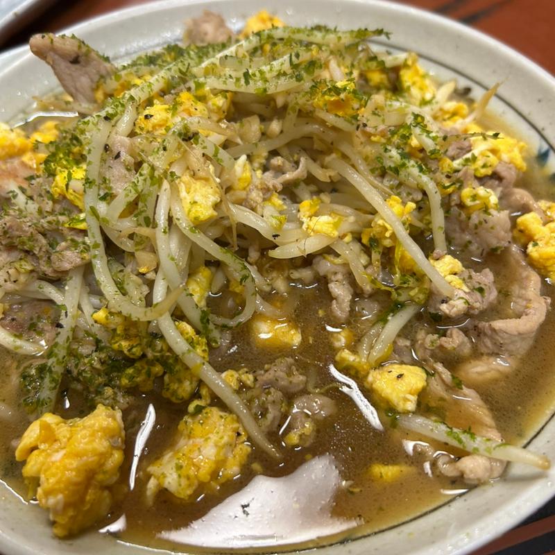 豚たまごもやし炒め(居酒屋 おらく)