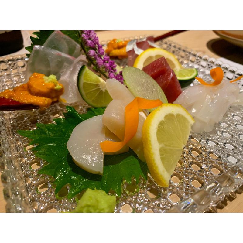 本日の造里盛り合わせ(寿司割烹　旬はなれ　重絆)