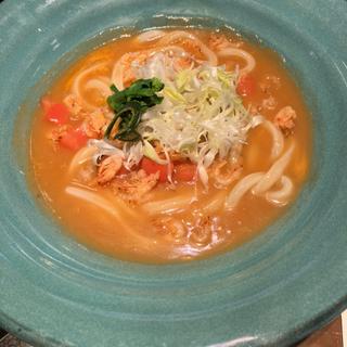 トマトビスクスープのおうどん(つるとんたん 新宿店 )