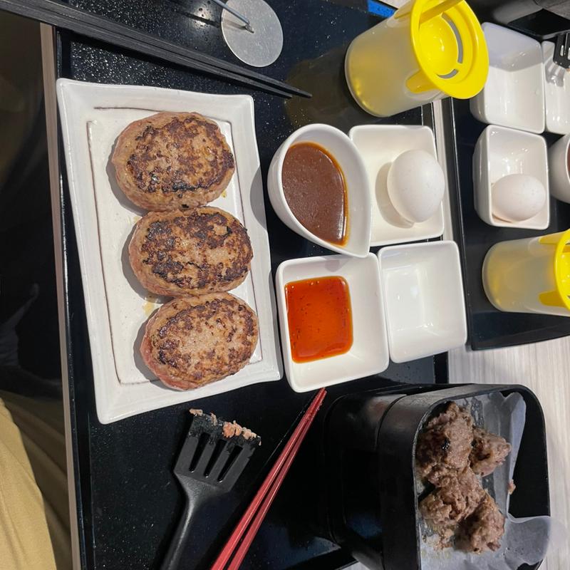 GORILLAハンバーグ(ハンバーグ食堂 GORILLA)