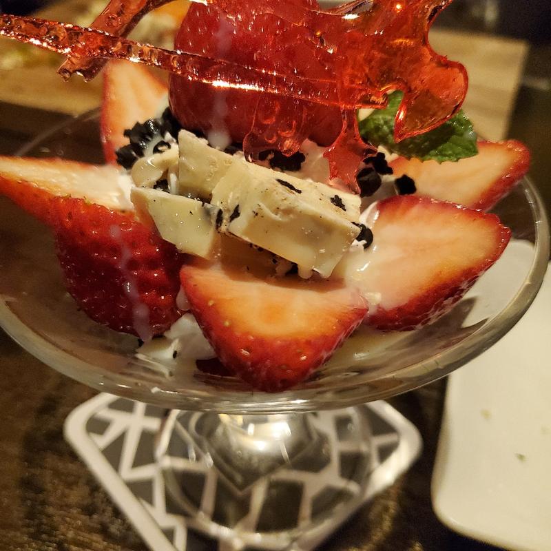 夜パフェ　イチゴ(ジーノクラシック （ZIINO CLASSIC）)