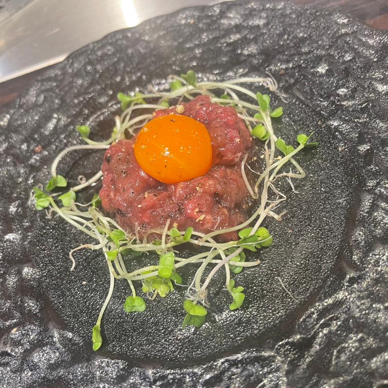 ラム肉ユッケ(炭焼き成吉思汗 いし田 )