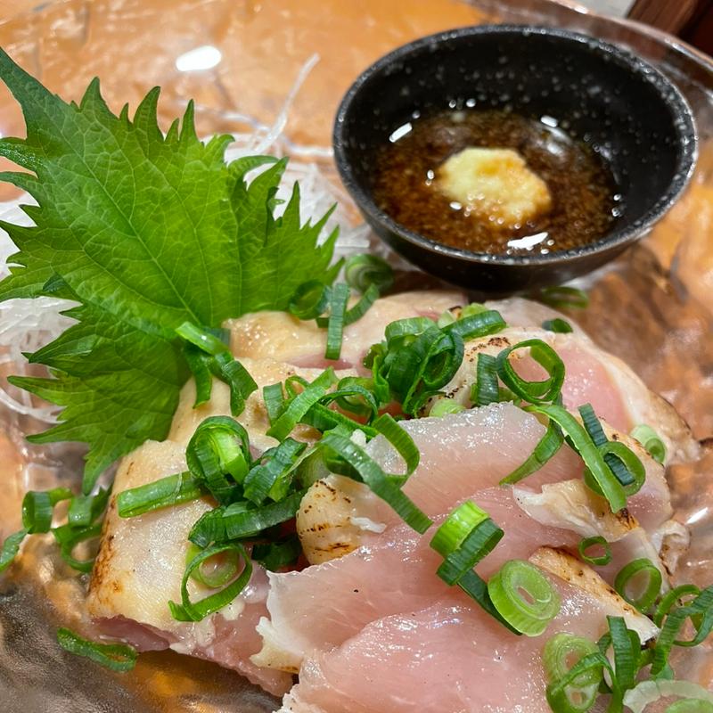 地鶏のたたき(居酒屋 まつば)