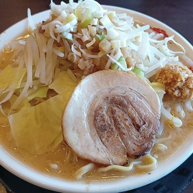 豚王ラーメン(横浜家系ラーメン 吟家 花見川店)