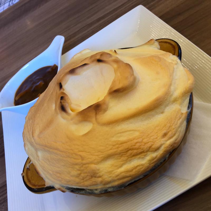 スフレオムライス（デミグラスソース添え）(高倉町珈琲 柏の葉店)