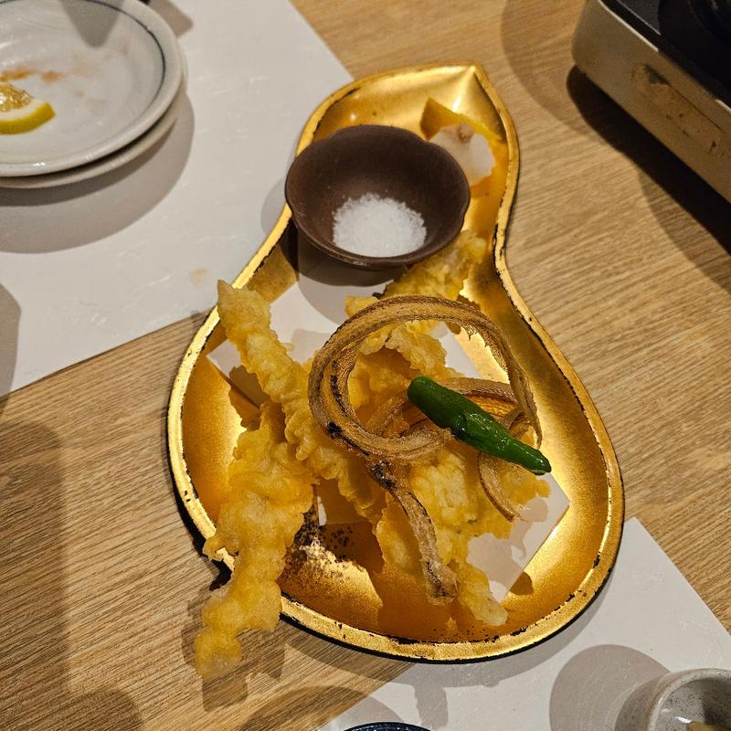 げんげの天ぷら(花より魚 （はなよりさかな）)