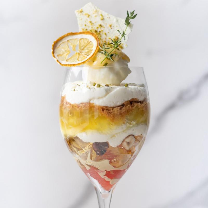 季節のパフェ レモン&ジャスミン(Salon de Parfait by UNI COFFEE ROASTERY)
